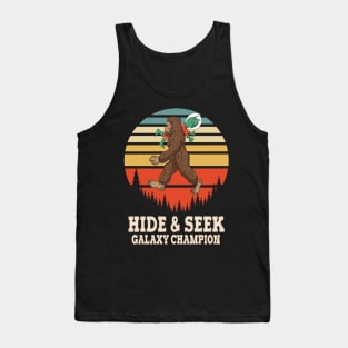 Hide and Seek World Champion Retro Vintage Bigfoot Silhouette Tank Top